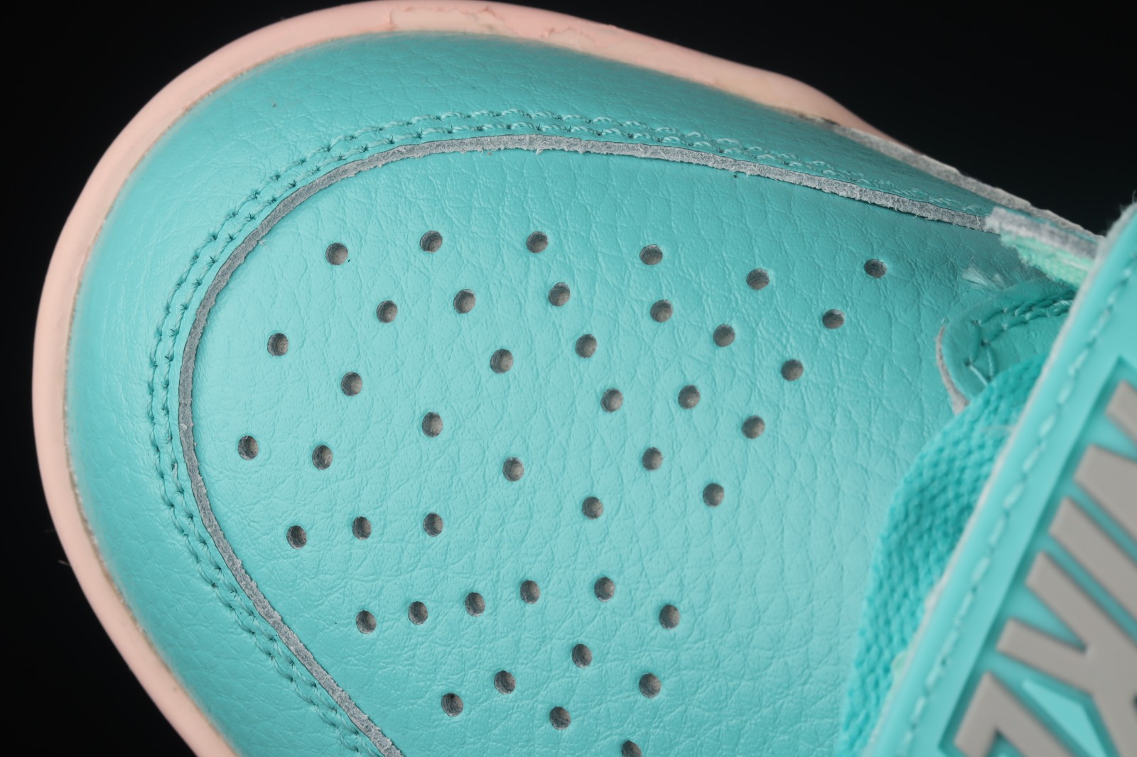 Air Jordan Legacy 312 Black White Emerald Green AV3922384